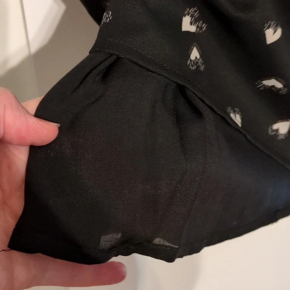 ESQUALO black long sleeve dress with white hearts and gold accent 4 - Picture 10 of 10